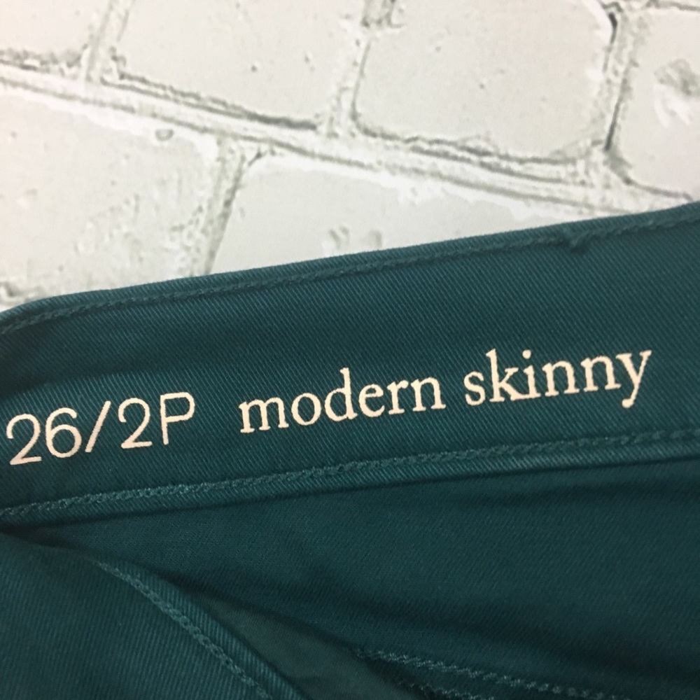 LOFT Color Pop Modern Skinny Jeans 2P - Picture 6 of 8